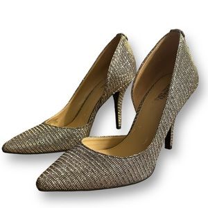 MICHAEL Michael Kors Gold Sparkling Lamé 4”Pumps Rubber Sole Like New Size 7